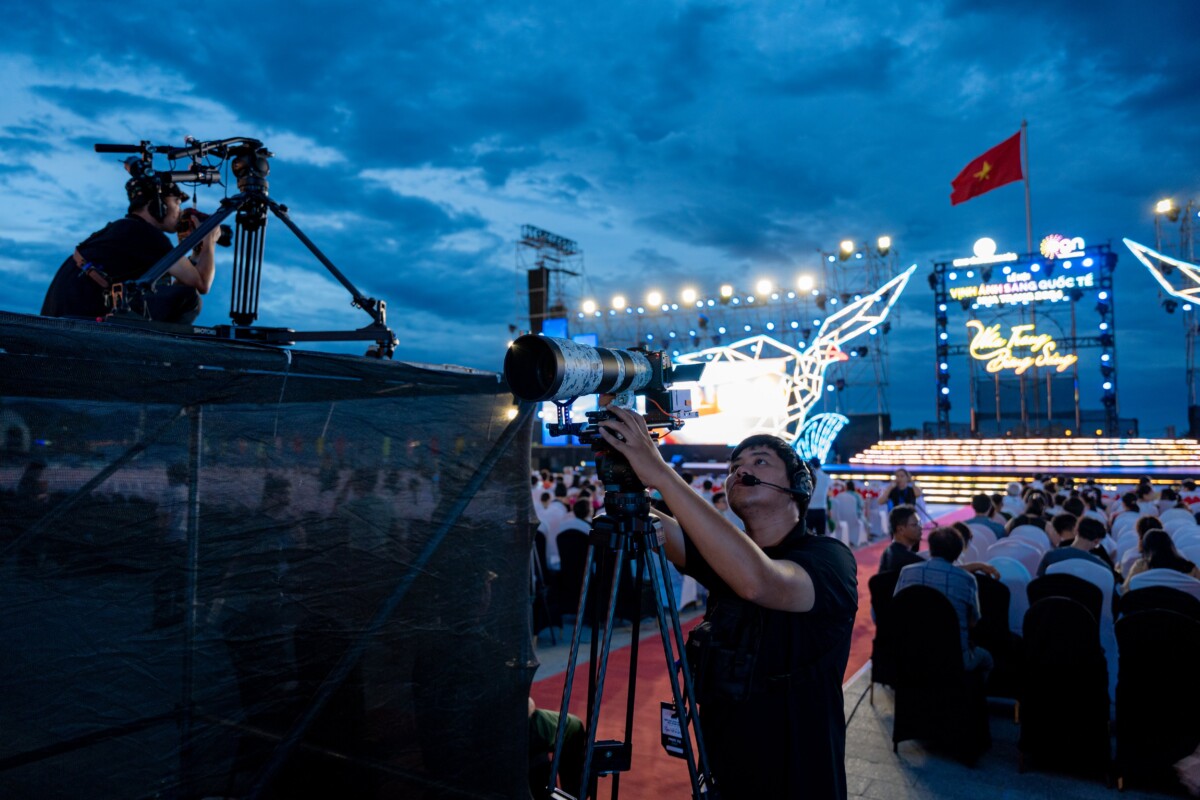 0.3Fastmotion.vn-quay-phim-chup-hinh-livestream-su-kien-cuoi-nam-2025