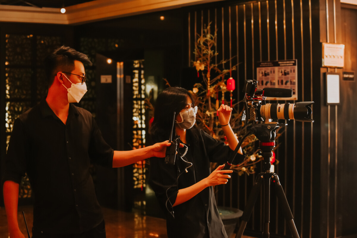 quay chụp sự kiện Halloween