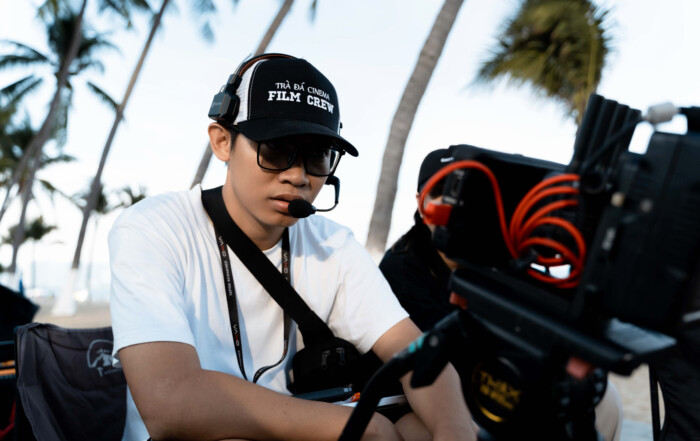 Thiết bị liên lạc Intercom