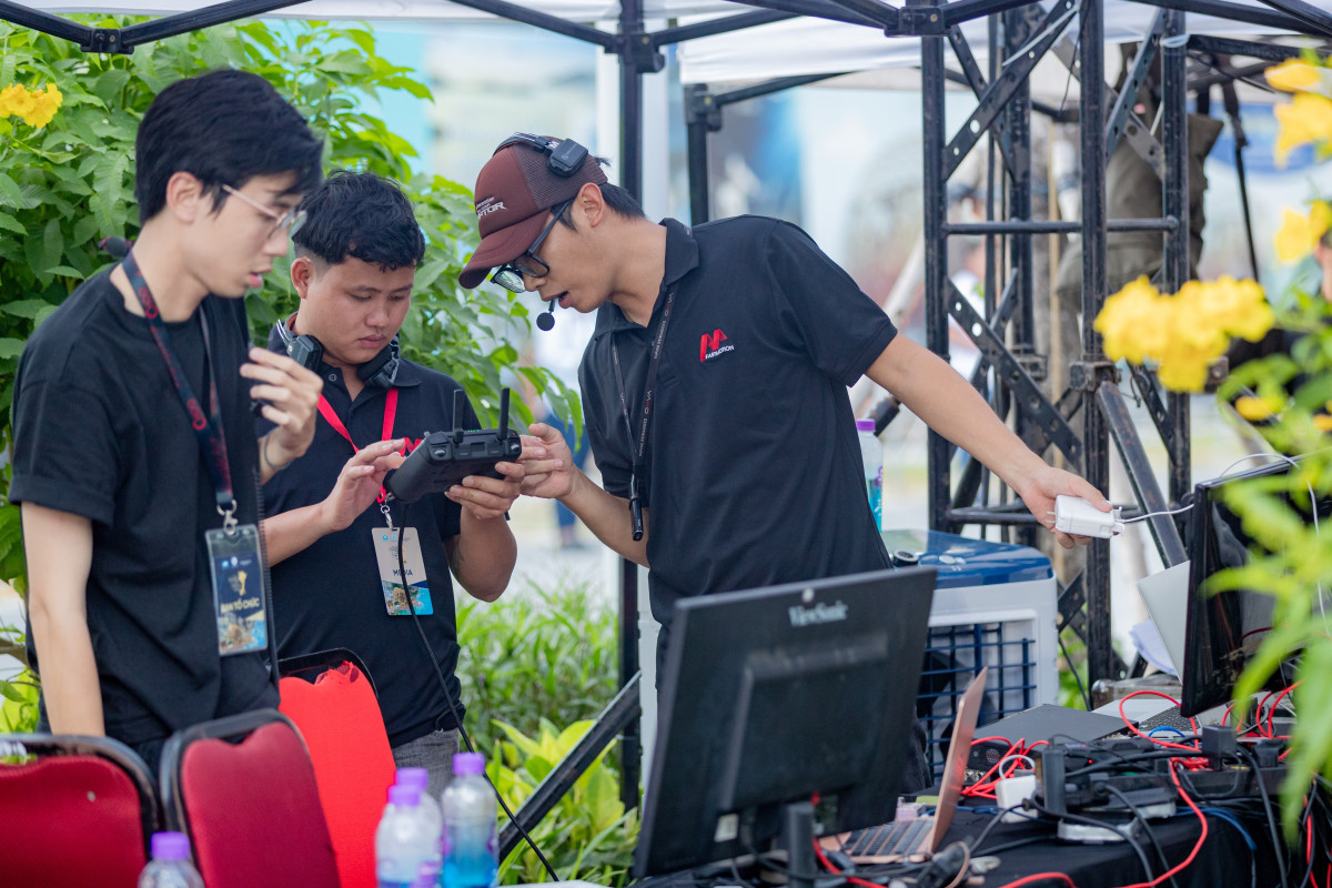 hệ thống liên lạc nội bộ Intercom