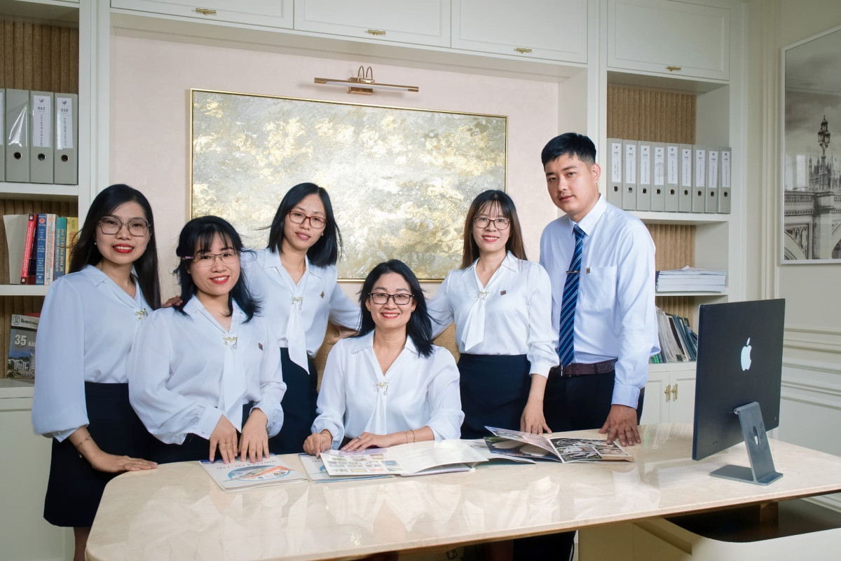 ảnh profile doanh nghiệp