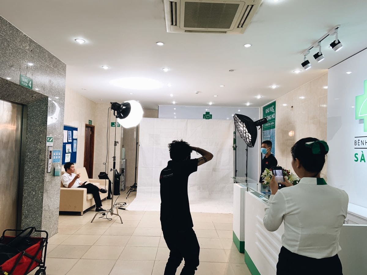 chụp ảnh profile công ty