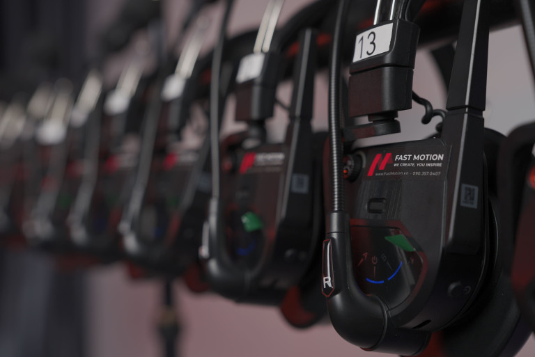 Hệ thống liên lạc intercom